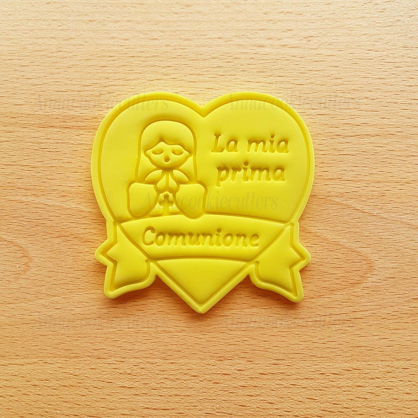 La Mia Prima Comunione Formina Per Biscotti Cuore Ragazza In Preghiera 10 cm