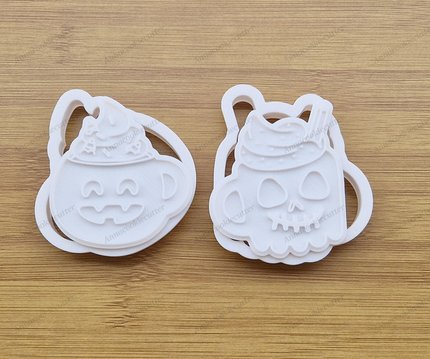 Set Formine Taglia biscotti a Forma di Tazze Halloween Cookie Cutter Spettrali