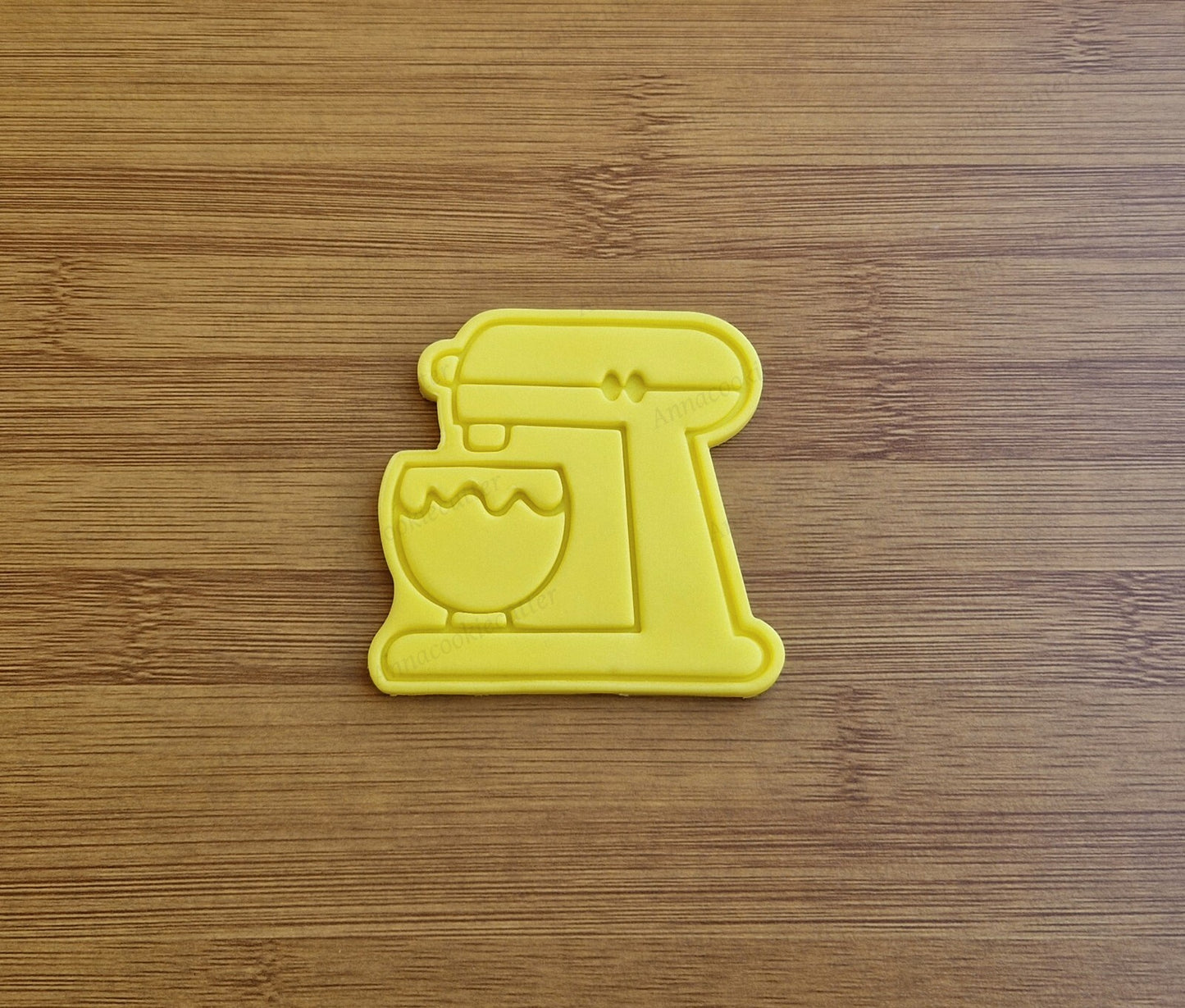 Impastatrice Planetaria Formina Tagliabiscotti Cookie Cutter Compleanno 8 cm