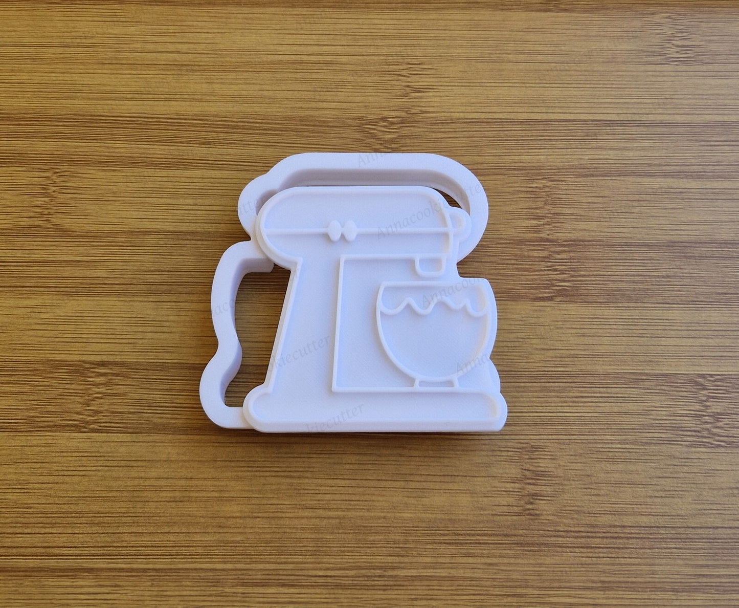 Impastatrice Planetaria Formina Tagliabiscotti Cookie Cutter Compleanno 8 cm