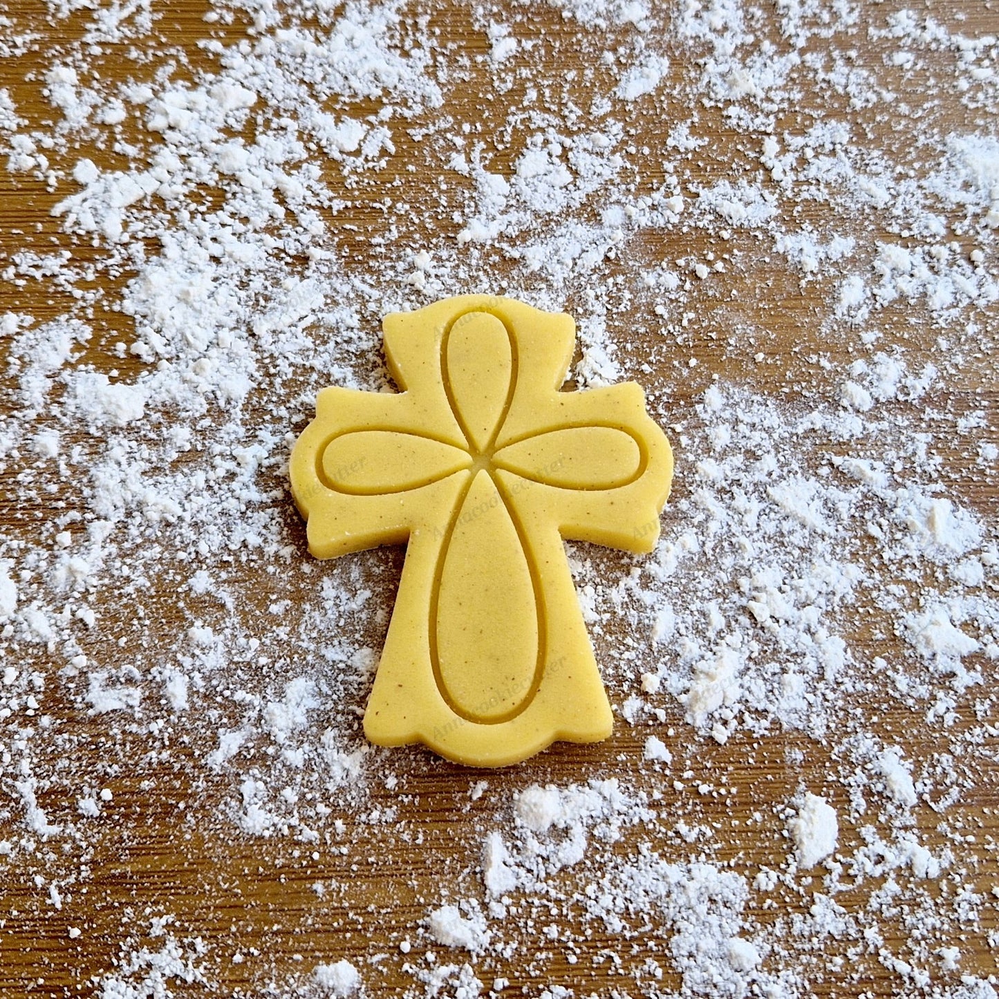 Formina Croce Taglia Biscotti Simbolo di Fede per Comunione, Cresima, Battesimo