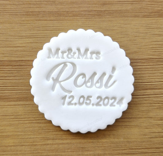 Timbro Mr & Mrs Personalizzato Cognome e Data – Formina Biscotti Nozze