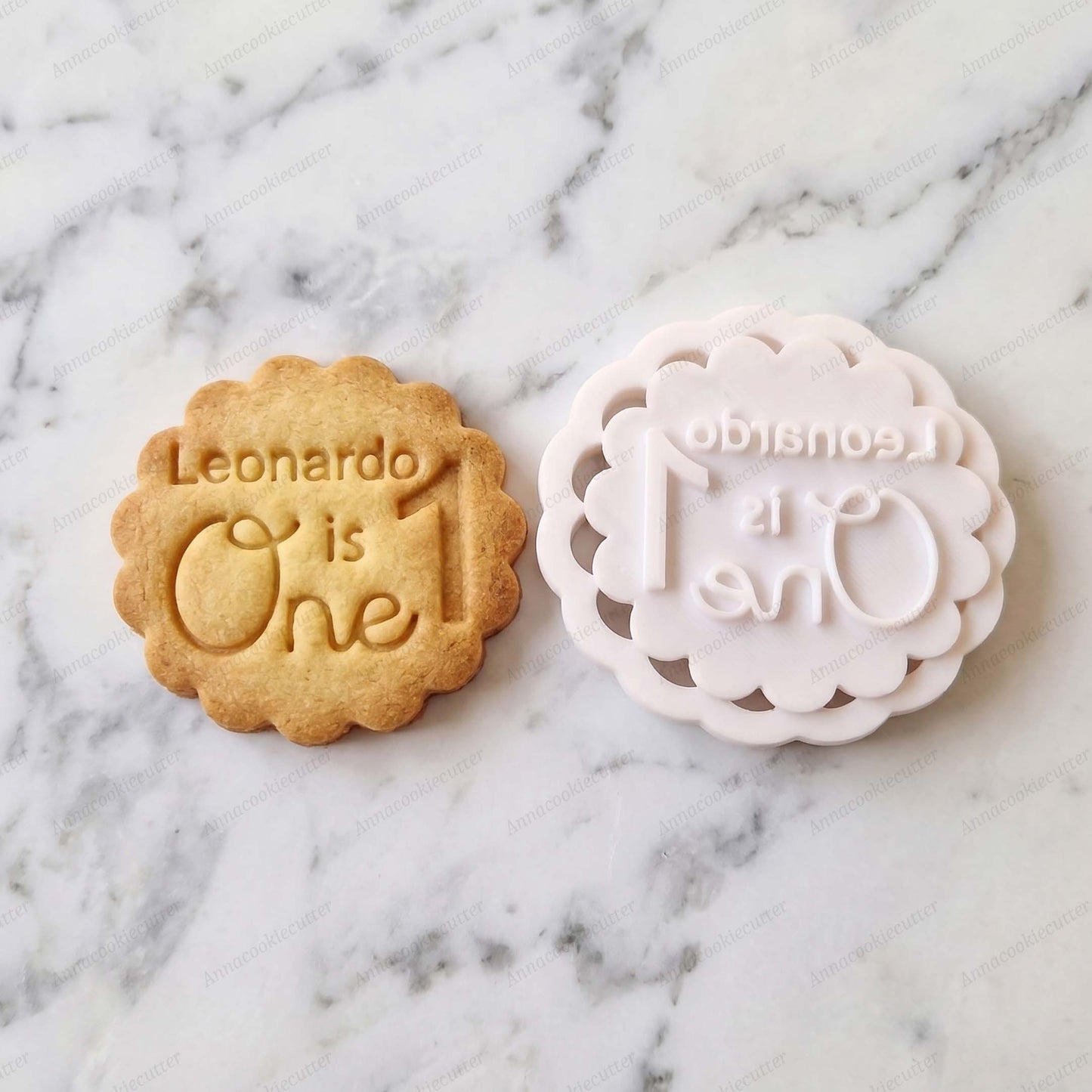 Tagliapasta Personalizzato Primo Compleanno, Timbro per Fondente 1 Anno | Stampo Nome Personalizzabile Baby Shower, Embosser Biscotti Nome Personalizzato 7 cm