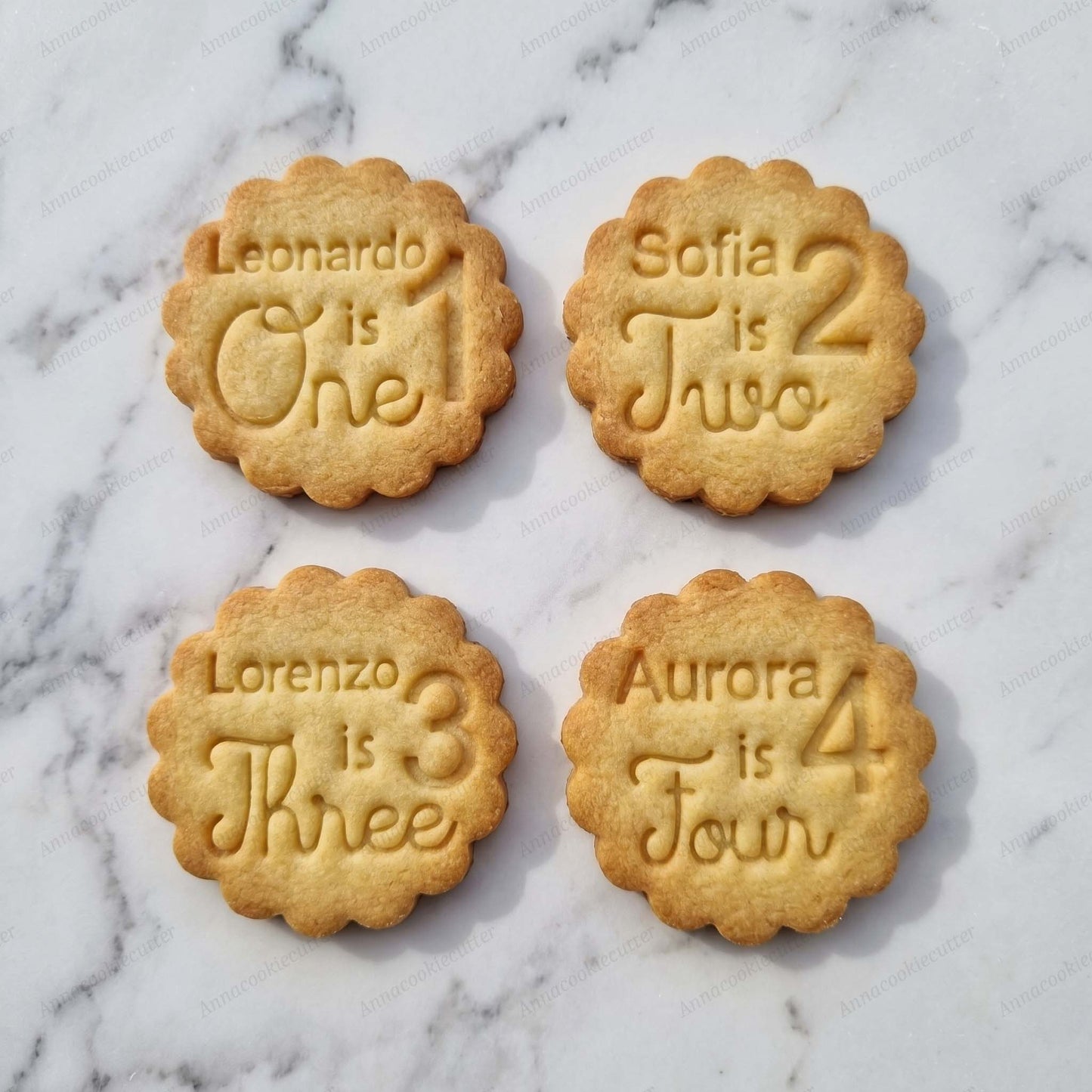 Tagliapasta Personalizzato Primo Compleanno, Timbro per Fondente 1 Anno | Stampo Nome Personalizzabile Baby Shower, Embosser Biscotti Nome Personalizzato 7 cm