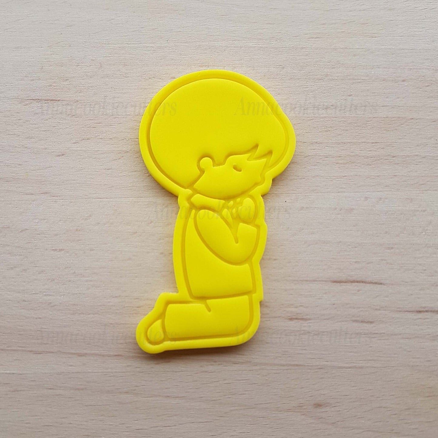 Formina Per Biscotti Comunione Bambino In Preghiera Tagliabiscotti Stampo 8x5 cm