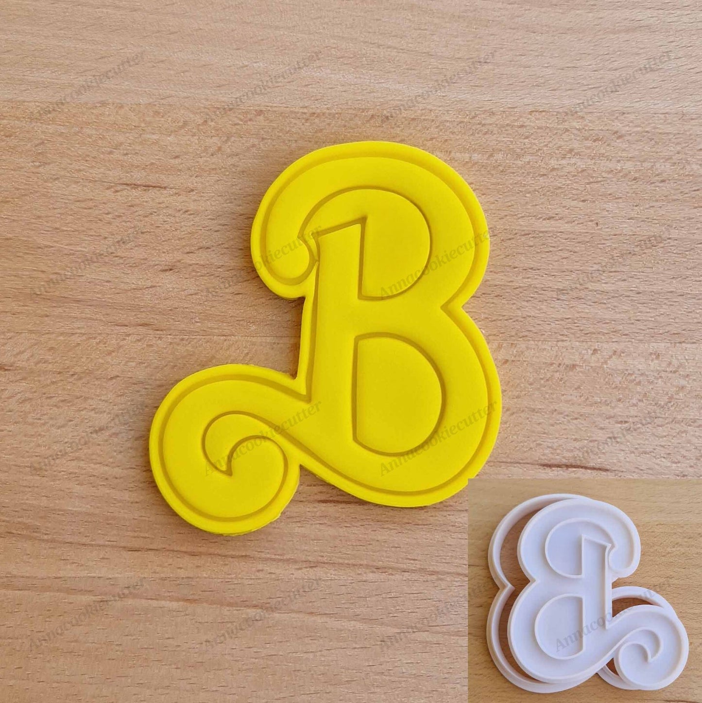 Barbie Set Tagliabiscotti Specchio Logo B Formine Per Biscotti Cookie Cutter