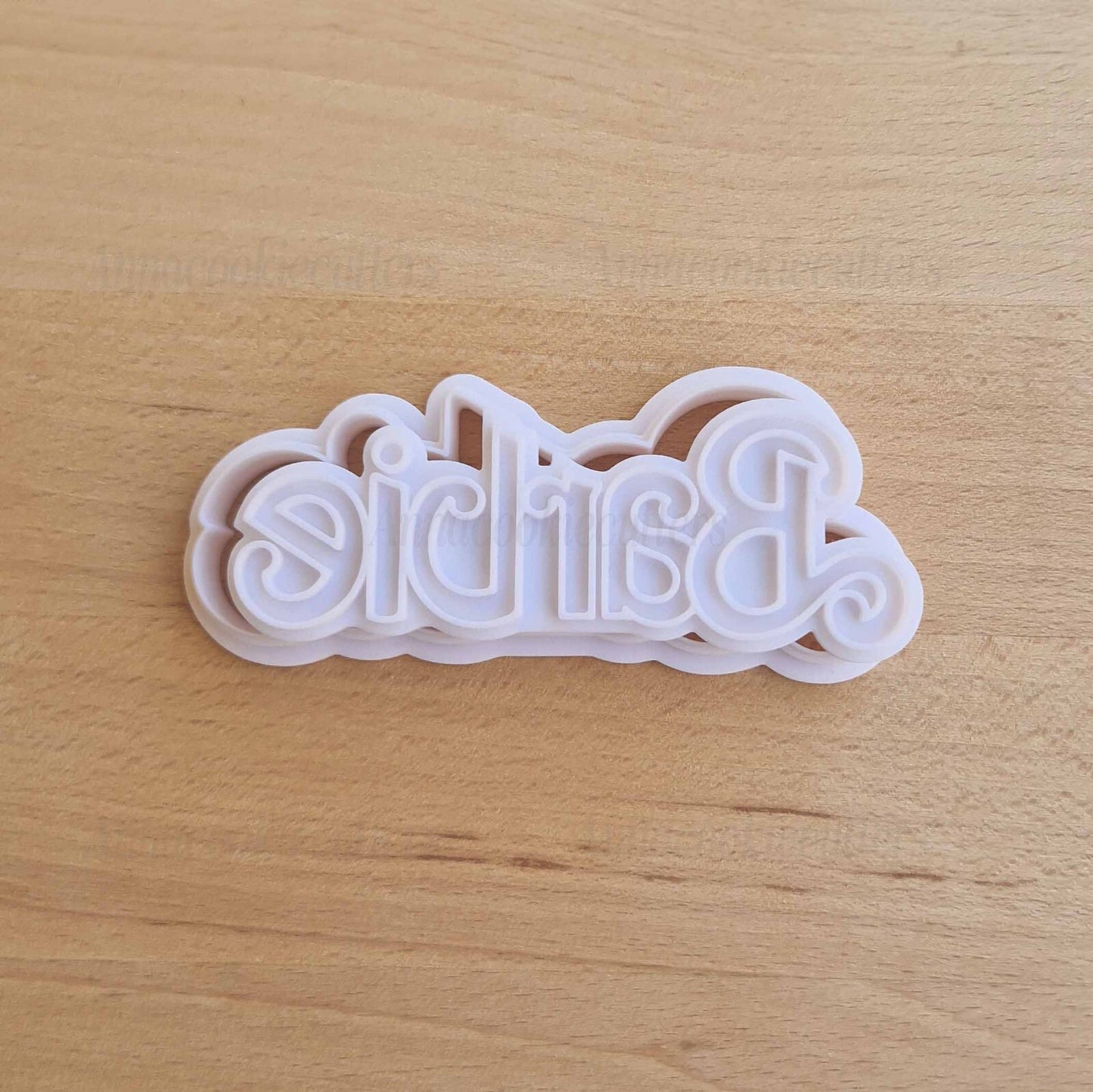 Barbie Set Tagliabiscotti Specchio Logo B Formine Per Biscotti Cookie Cutter