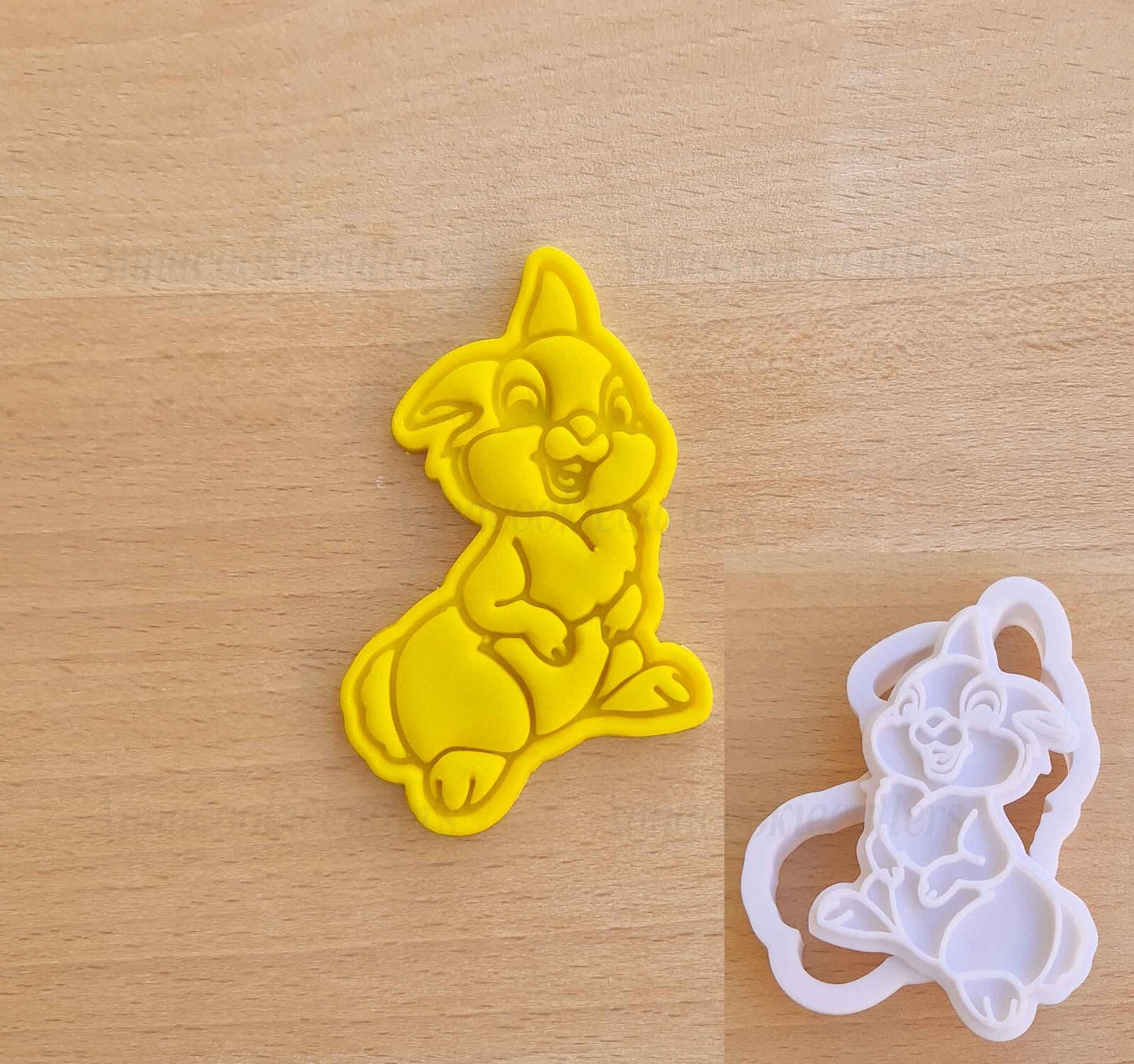 Set Tagliabiscotti Coniglio Tamburino Formina Per Biscotti Coniglieto Bambi