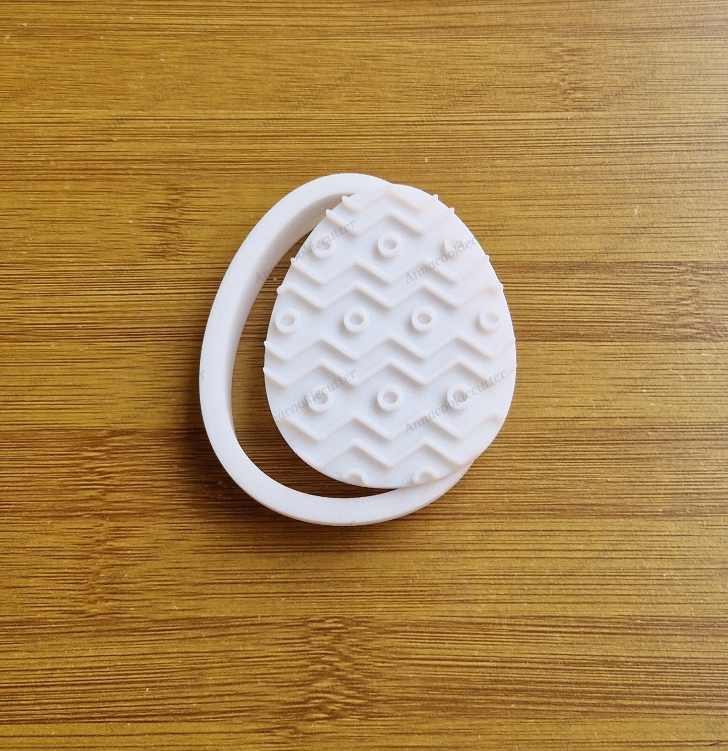 Taglia Biscotti Pasquali Coniglietti Uova e Motivi Floreali Cookie Cutter