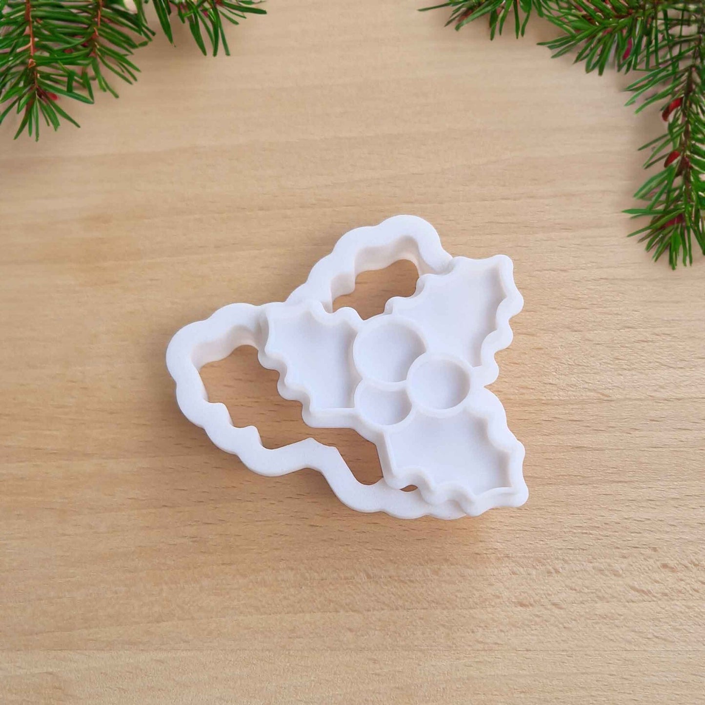 Tagliabiscotti con Bacche di Agrifoglio Formina per Biscotti Di Natale