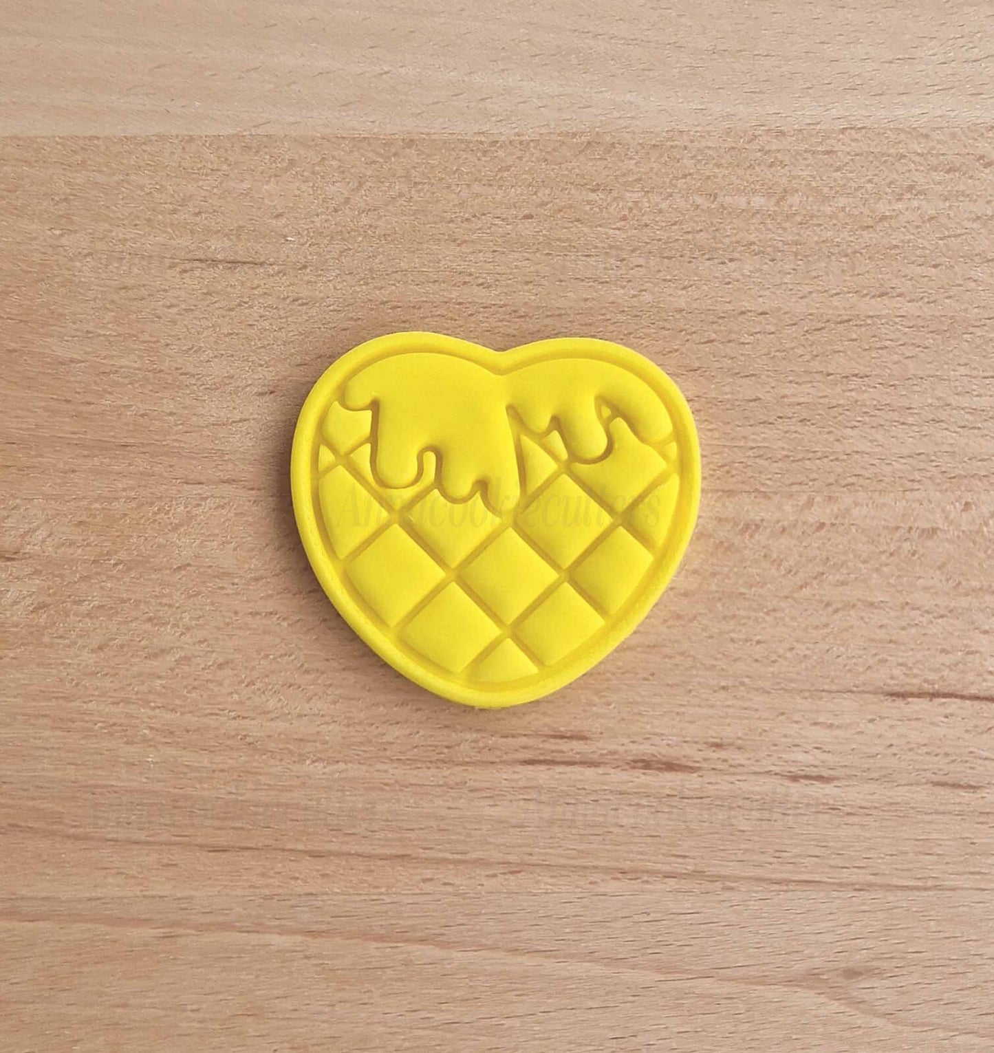 Waffle a Cuore Taglia Biscotti Stampo per Colazione Formina per San Valentino