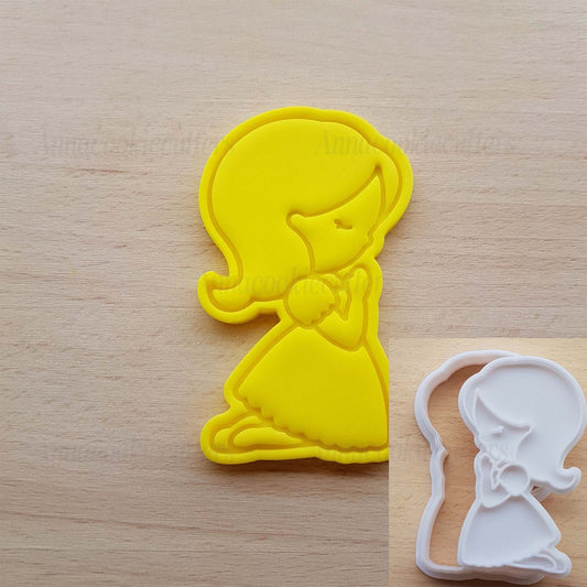Comunione Formine Per Biscotti Stampo Bimba In Preghiera Tagliabiscotti 8x5 cm