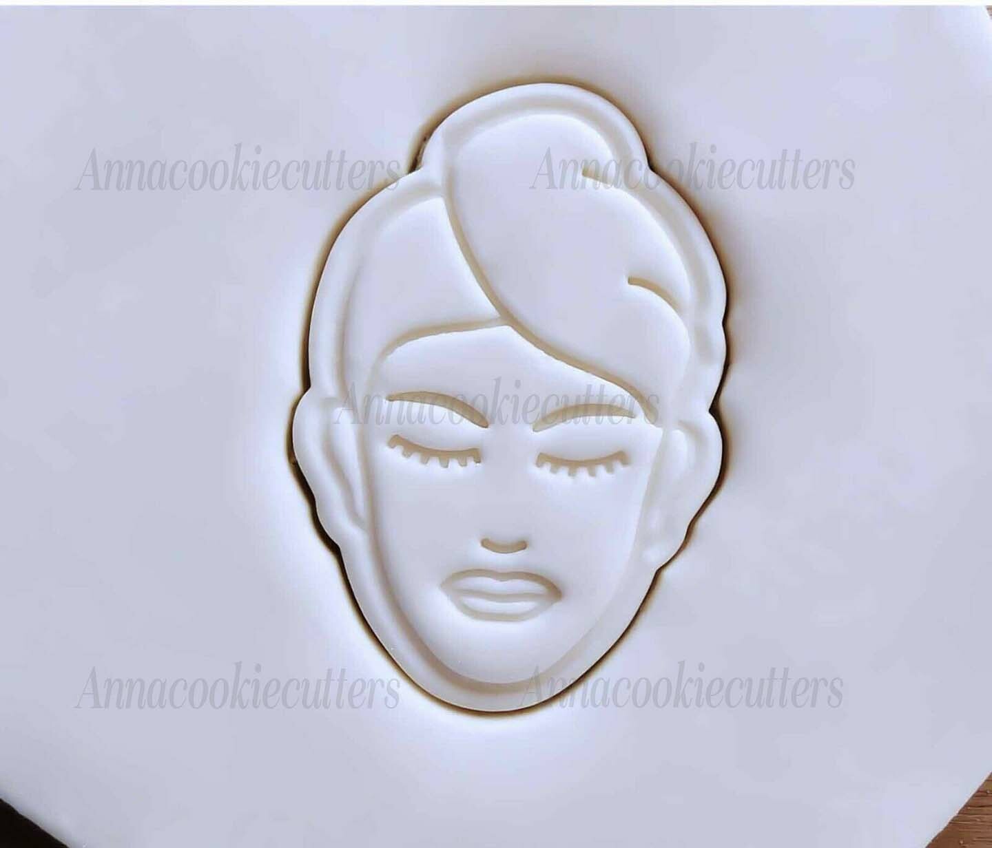 Tagliabiscotti Faccia Da Spa Per Dolci Formine Biscotti Cookie Cutter 8x5 cm