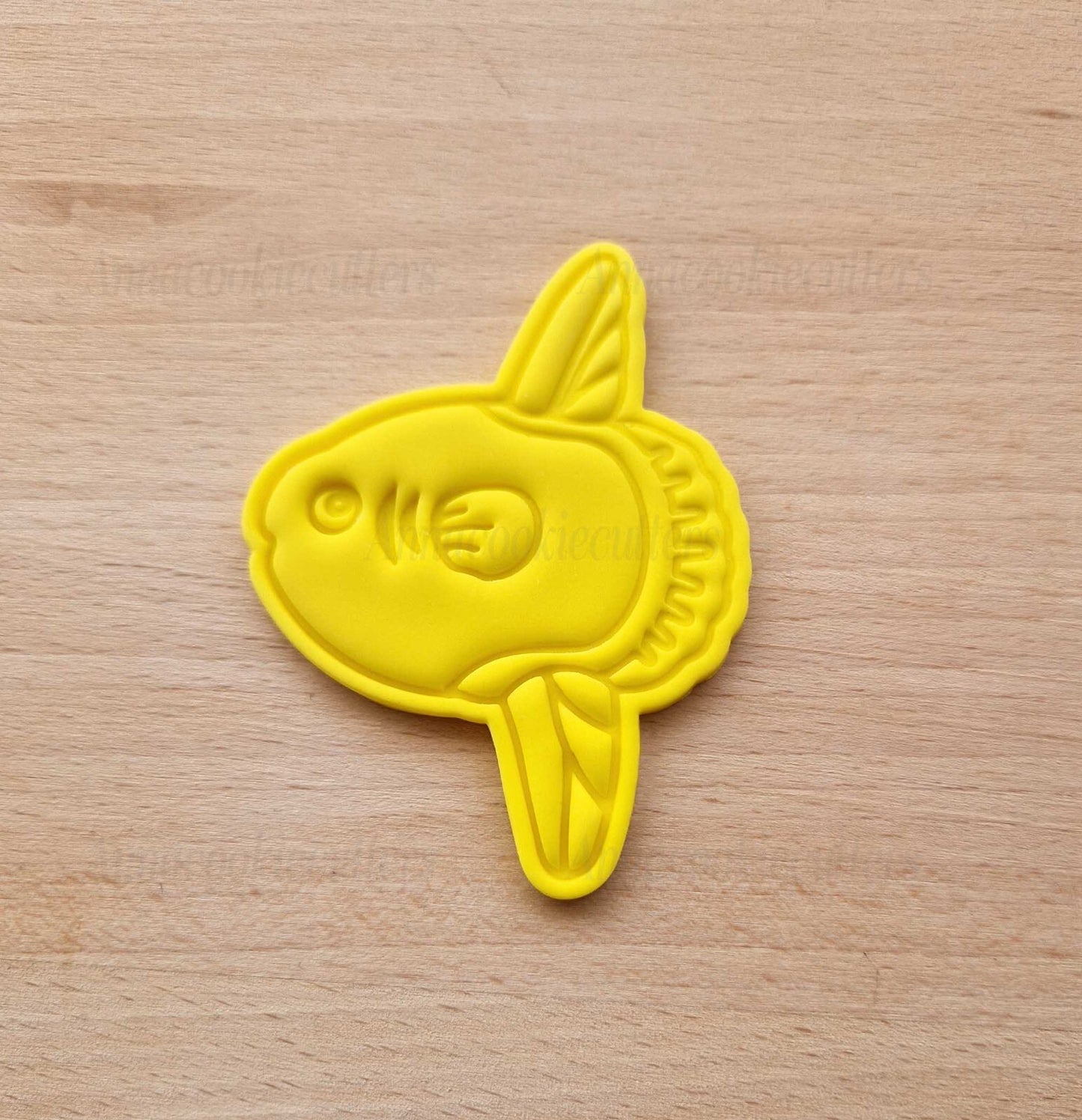 Tagliabiscotti Pesce Luna Stampo Animali Marini Formina Per Biscotti 8x6 cm