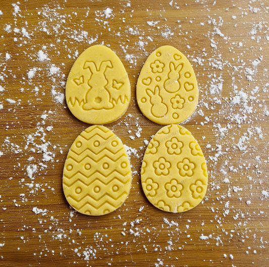 Taglia Biscotti Pasquali Coniglietti Uova e Motivi Floreali Cookie Cutter