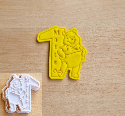 Tagliabiscotto Orsetto Winnie Personalizzabile Nome Primo Compleanno Idea Regalo