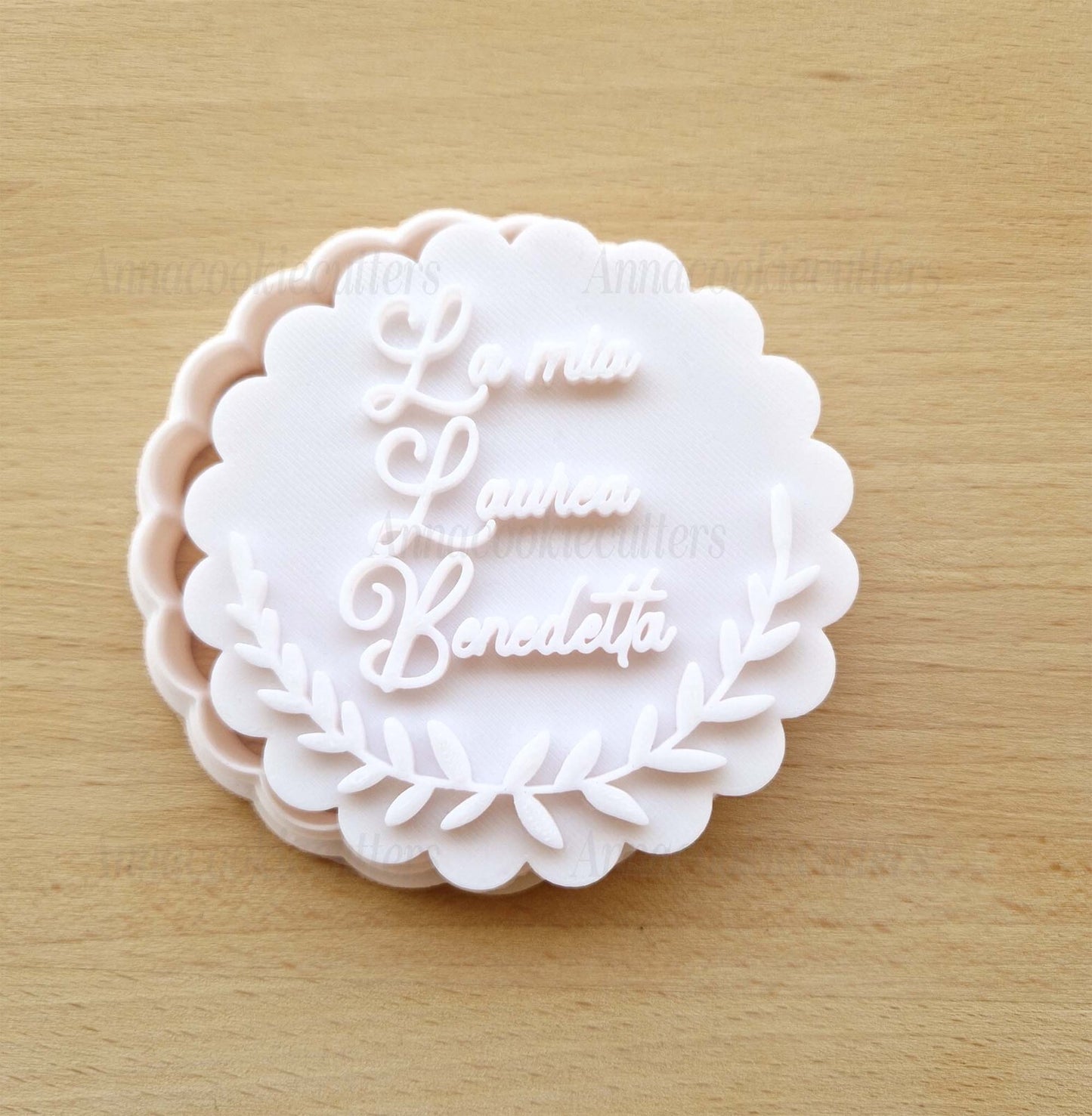 La Mia Laurea Formina per Biscotti Stampo Personalizzabile Tagliabiscotti 8 cm