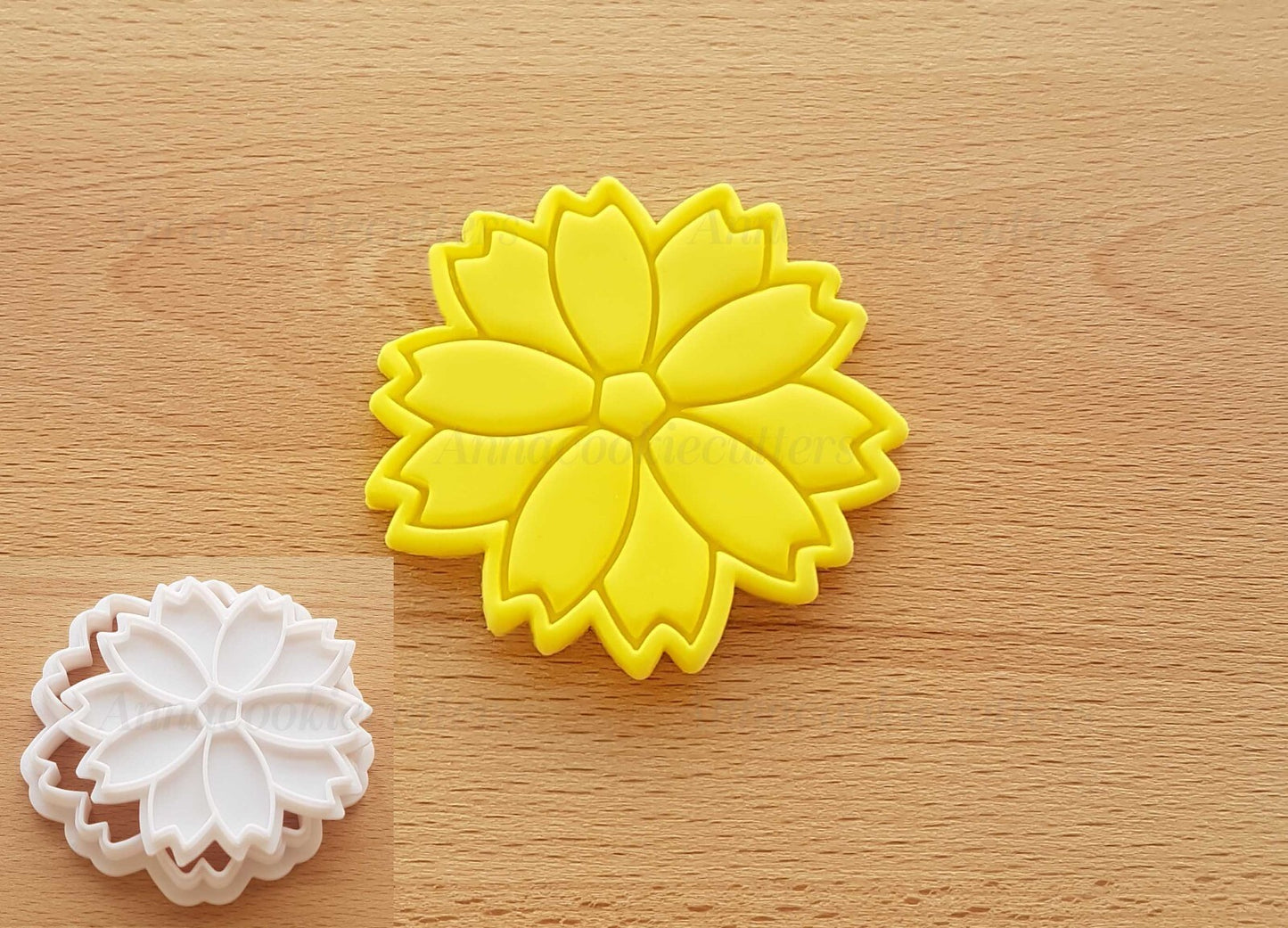Crisantemo Tagliabiscotti Formina Per Biscotti Stampo Fiore 7cm