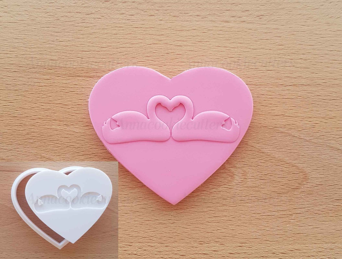 Formina Per Biscotti Cigni Stampino Cuore Matrimonio Frolla Pasta di Zucchero