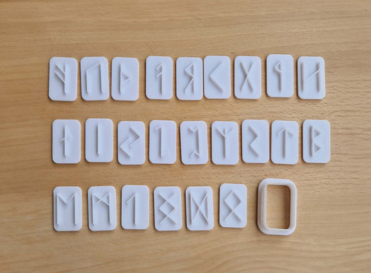 Alfabeto Runico Tagliabiscotti Set 24 Formine per Biscotti Rune Vichinghe