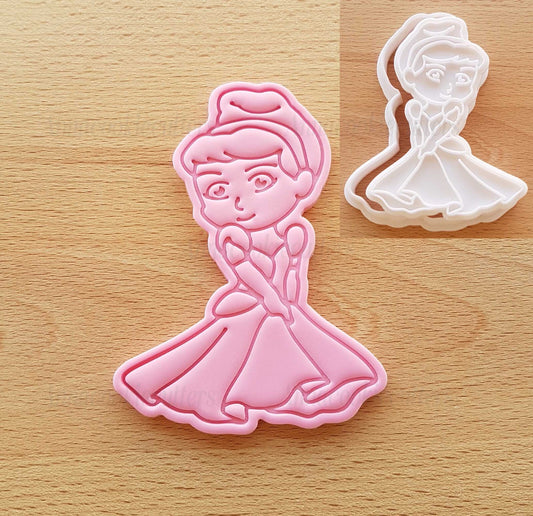 Cenerentola Formine Per Biscotti Decorazione Torte Stampo Tagliabiscotti 10x7 cm