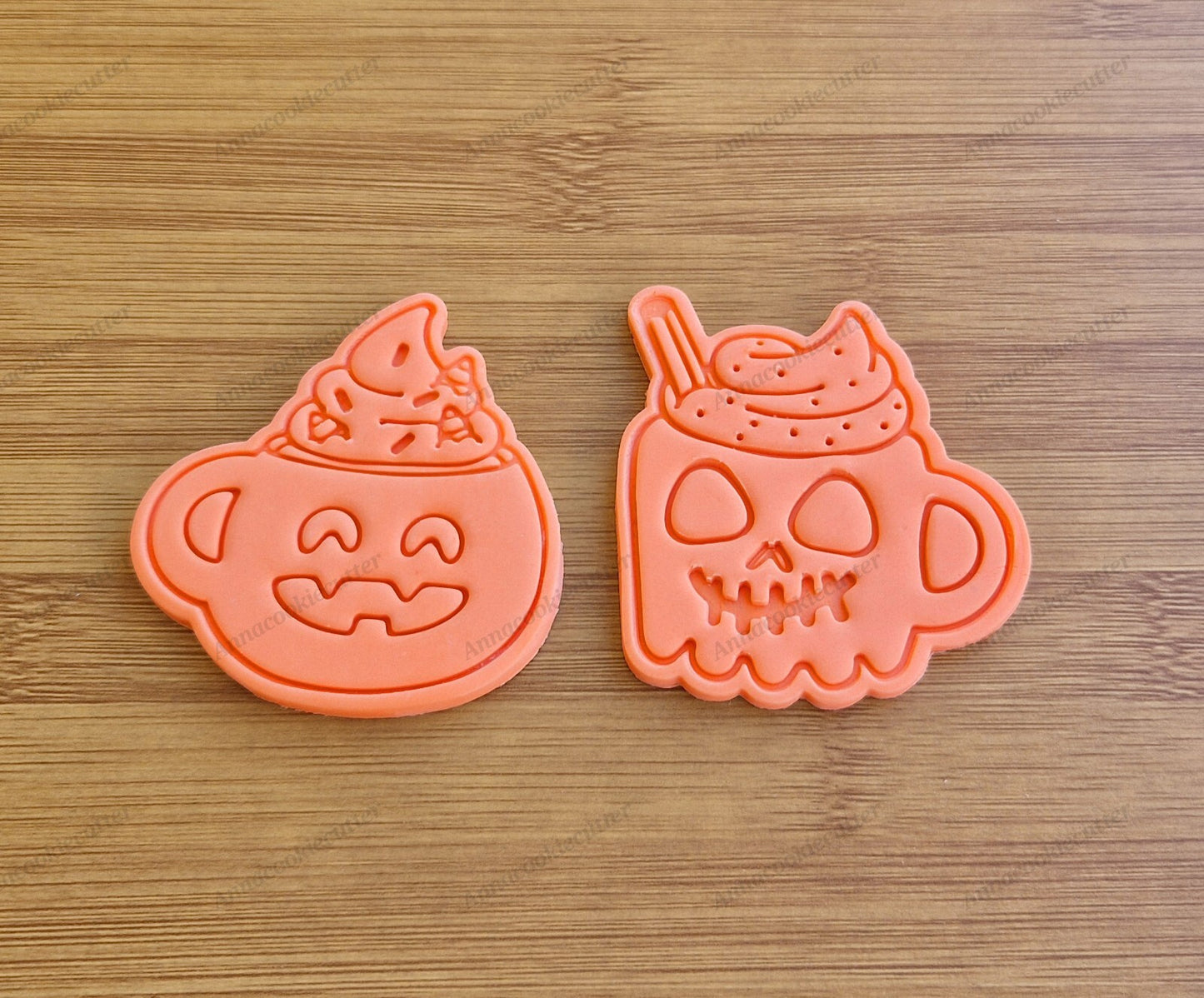 Set Formine Taglia biscotti a Forma di Tazze Halloween Cookie Cutter Spettrali