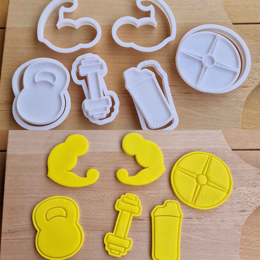 Set Fitness di Formine per Biscotti Manubri, Bicipiti, Shaker, Kettlebell, Pezzi
